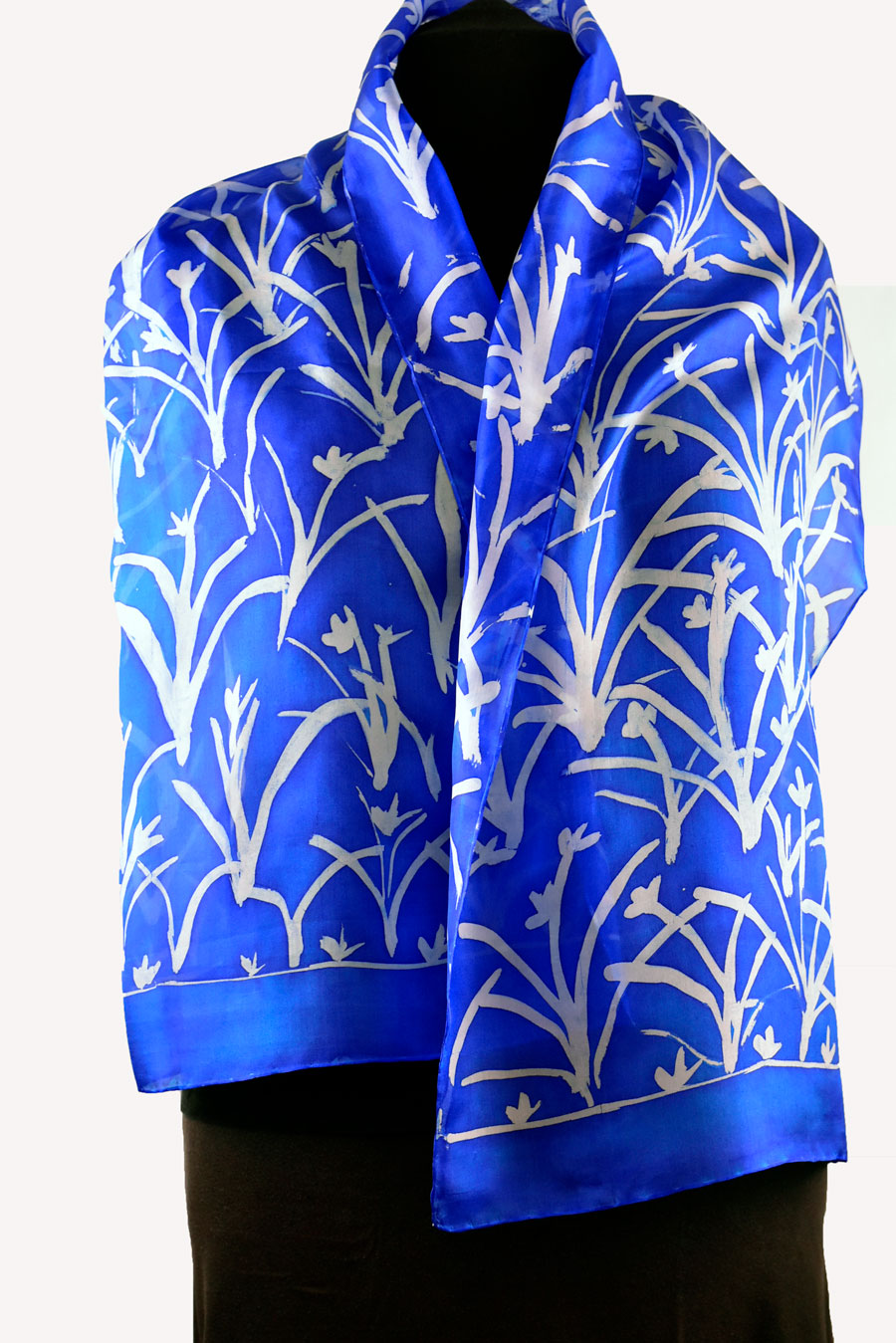 8-Foulard-azul-electrico-con-bosque-plateado